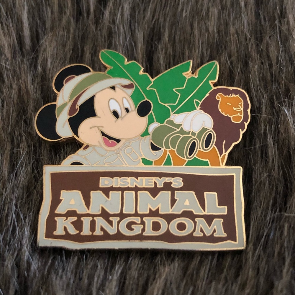 Disney’s Animal Kingdom 2003 collector pin